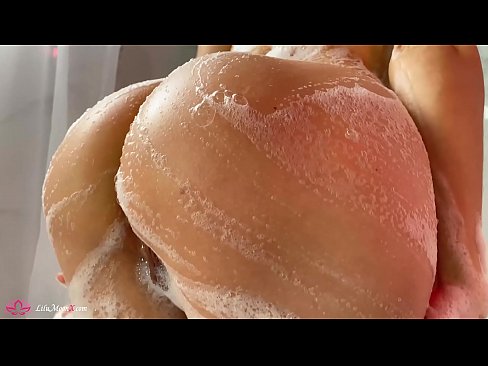 ❤️ Brunette Masturbates obo pẹlu Vibrator to Intense Orgasm ni Shower ❤❌ Fidio furo ❌❤